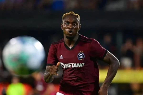 sparta-prague-victor-olatunji