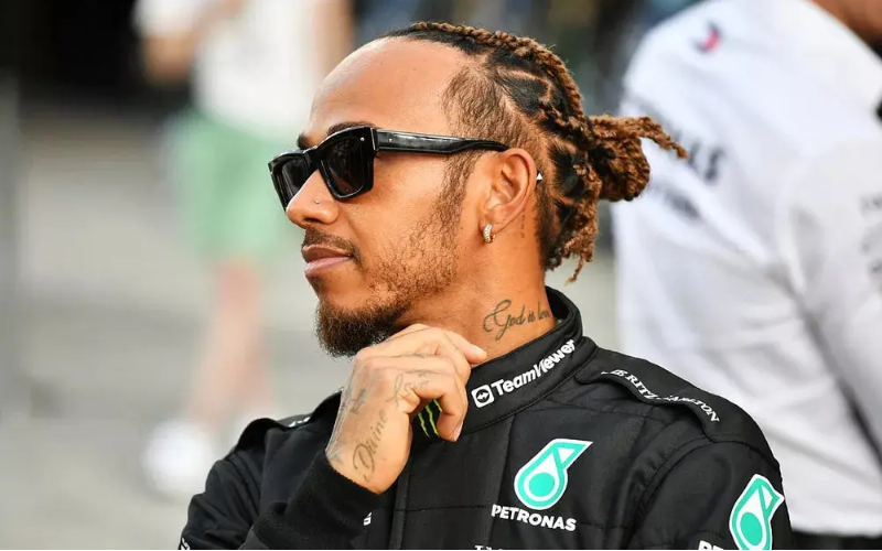 lewis-hamilton lewis-hamilton