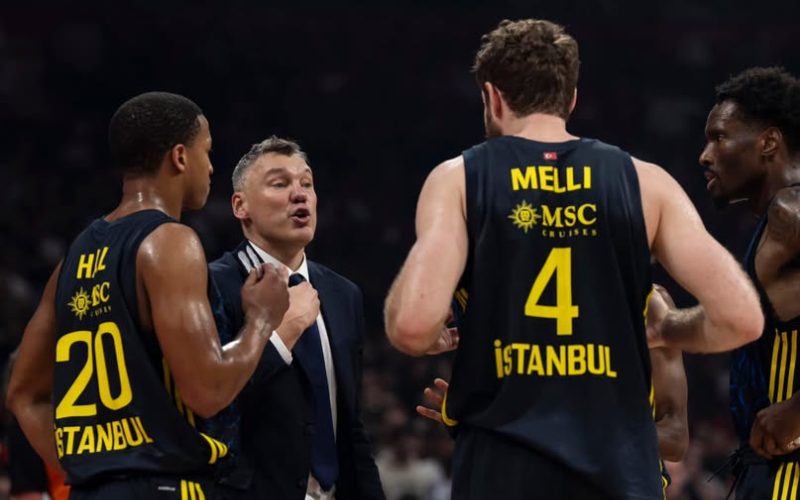 sarunas-jasikevicius-coach-fenerbahce-beko-istanbul