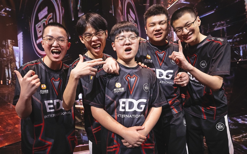 edward-gaming-team edward-gaming-team