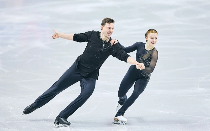 figure-skating-most-popular-winter-olympic-sports figure-skating-most-popular-winter-olympic-sports