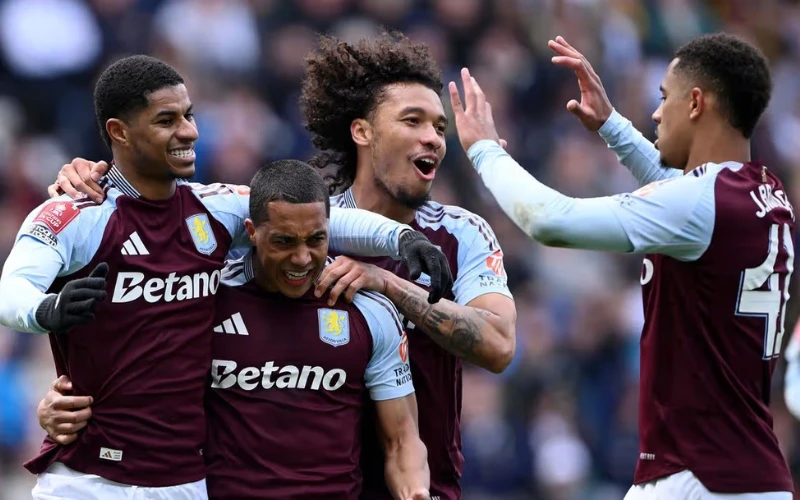 aston-villa-football-team
