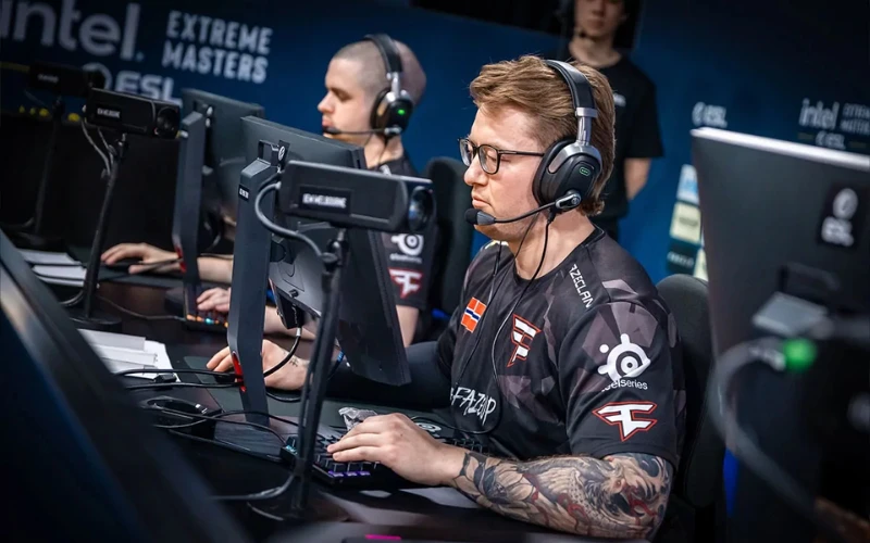 faze