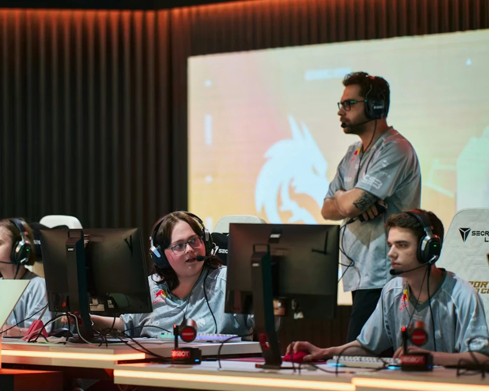 featured-image-esports-world-cup-prediction-b8-vs-spirit